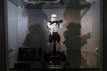 Load image into Gallery viewer, Pre-Order Hot Toys Star Wars Rogue One Assault Tank Commander MMS587