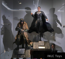 Load image into Gallery viewer, Pre Order Hot Toys Zack Snyder’s Justice League Knightmare Batman and Superman TMS038