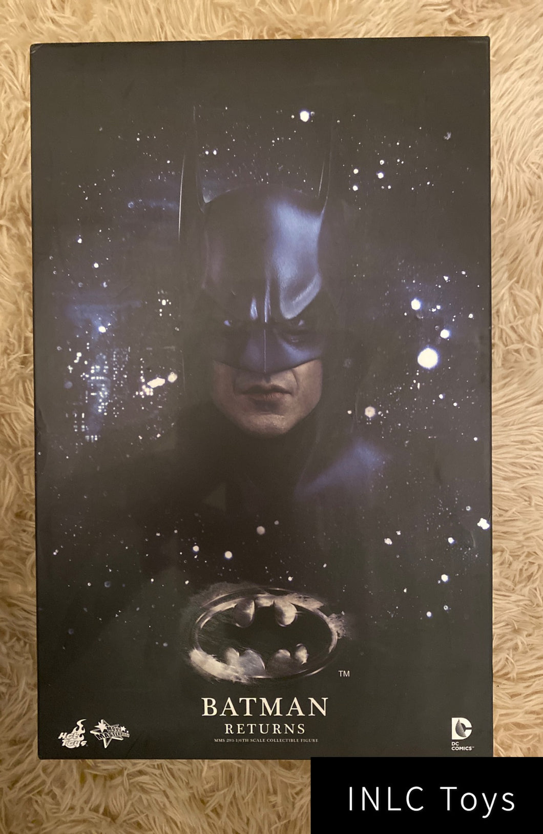 Hot Toys MMS293 Batman Returns Batman