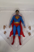 Load image into Gallery viewer, Hot Toys MMS152 Superman the movie Superman Christopher Reeve
