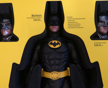 Load image into Gallery viewer, Hot Toys DX09 Batman 1989 Batman Michael Keaton
