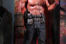 Load image into Gallery viewer, Hot Toys MMS527 Hell Boy figure
