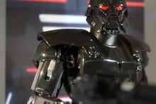 Load image into Gallery viewer, Pre-Order Hot Toys Star Wars:The Mandalorian Dark Trooper TMS032
