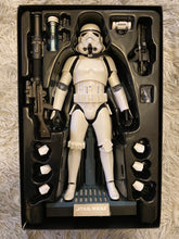 Load image into Gallery viewer, Hot Toys Star Wars Episode 4 : Spacetrooper MMS291
