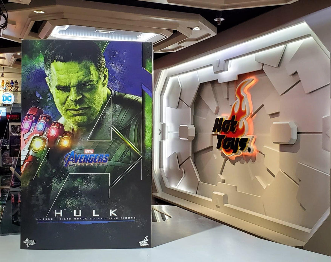 Hot Toys Avengers Endgame Hulk MMS558